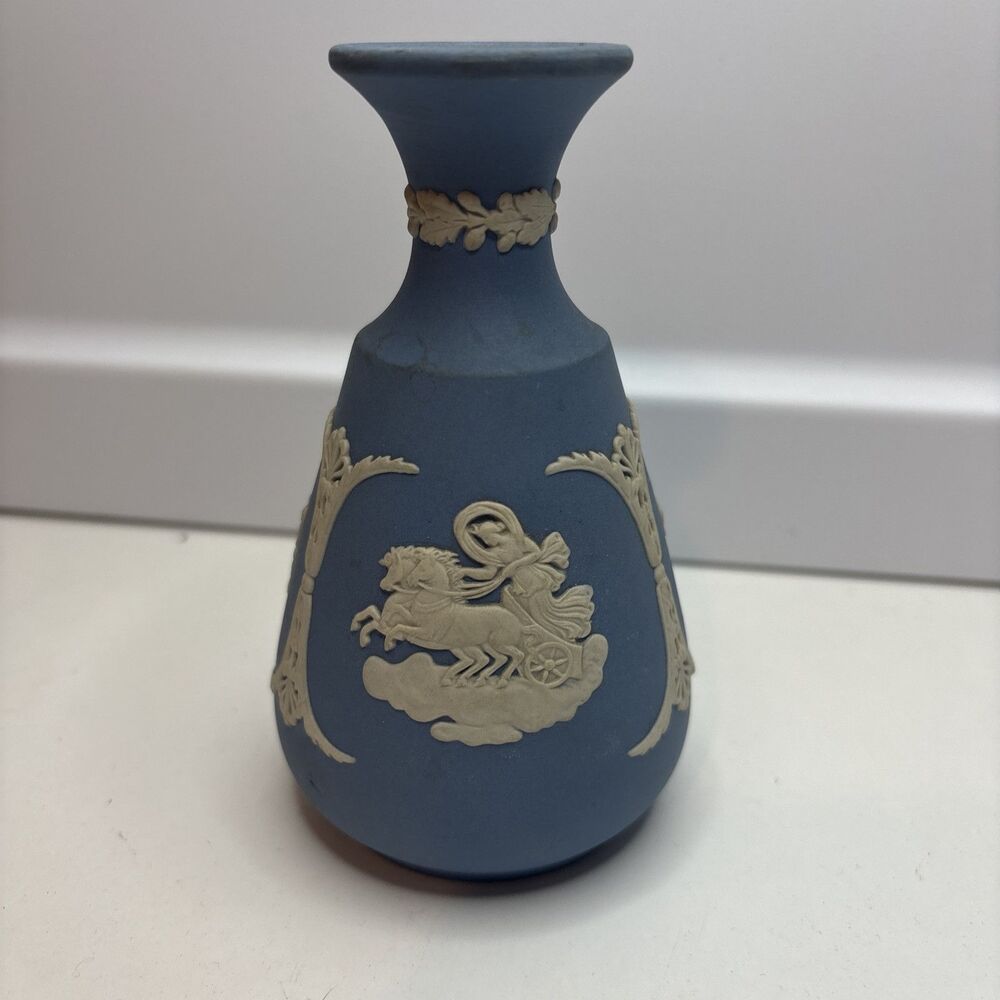 Wedgwood Blue Jasperware Small 5” High Bud Vase Classical Grecian Pattern